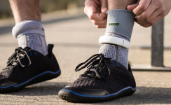 Sensoira wearbale technology calza smart